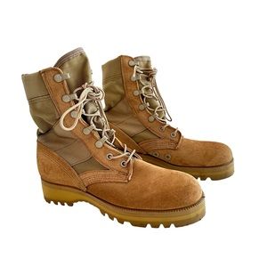 Tactical Military Desert Boots Vibram Sole Size 5R #5-07 250 86 70780840